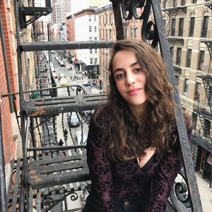 Meet your Posher, Gloria